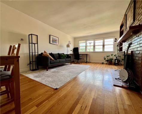6833 Meade Street Point Breeze PA 15208