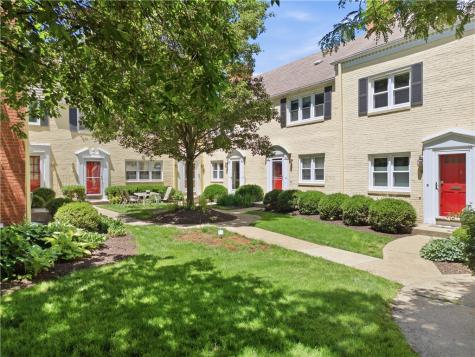 6833 Meade Street Point Breeze PA 15208