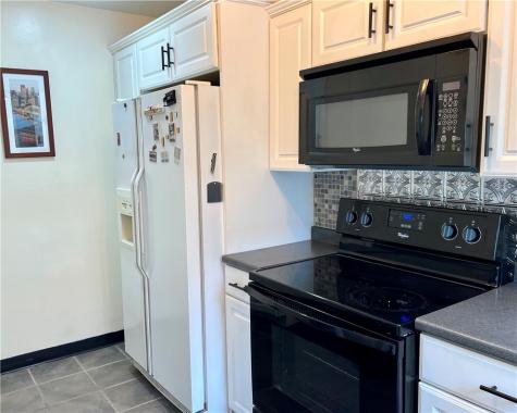 6833 Meade Street Point Breeze PA 15208