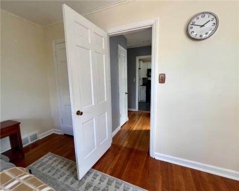 6833 Meade Street Point Breeze PA 15208