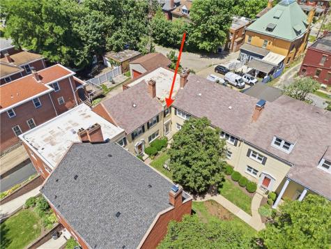 6833 Meade Street Point Breeze PA 15208