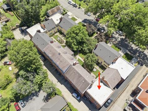 6833 Meade Street Point Breeze PA 15208