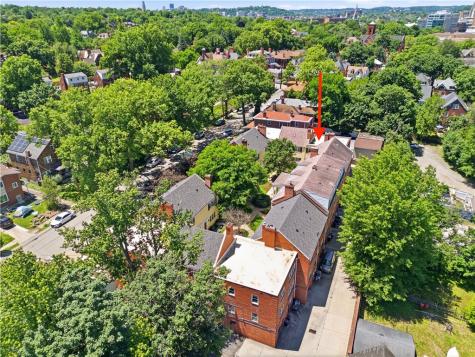 6833 Meade Street Point Breeze PA 15208