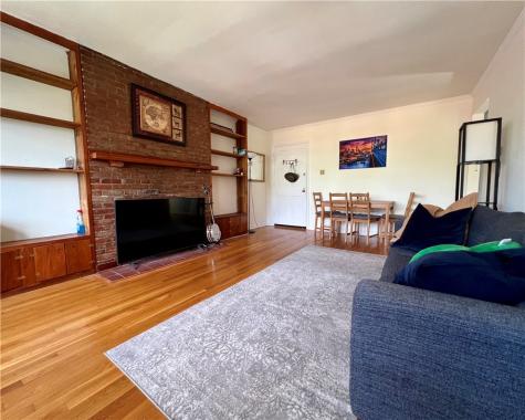 6833 Meade Street Point Breeze PA 15208