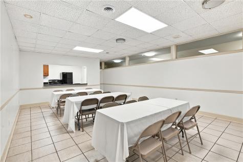 5 Bayard Road Shadyside PA 15225