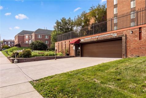 5 Bayard Road Shadyside PA 15225