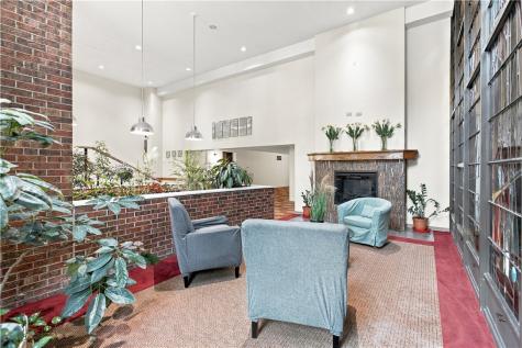5 Bayard Road Shadyside PA 15225