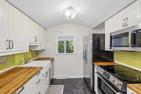 456 Allenberry Drive Ross Township PA 15237