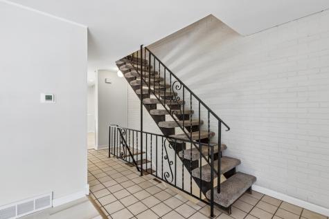 456 Allenberry Drive Ross Township PA 15237