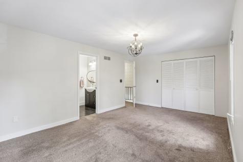 456 Allenberry Drive Ross Township PA 15237