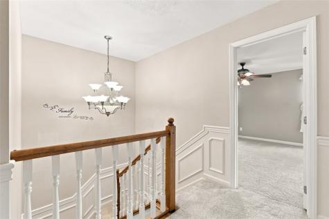 92 Castle View Drive Kennedy Township PA 15136