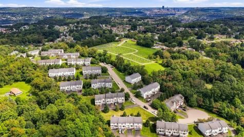 92 Castle View Drive Kennedy Township PA 15136