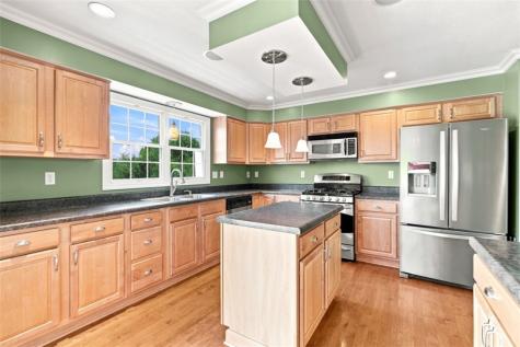 92 Castle View Drive Kennedy Township PA 15136