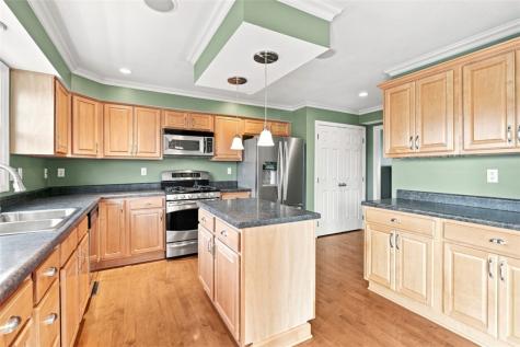 92 Castle View Drive Kennedy Township PA 15136