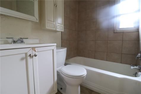 1555 Bevan Road Whitehall PA 15227