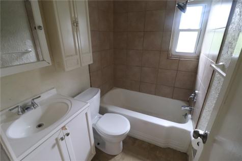 1555 Bevan Road Whitehall PA 15227