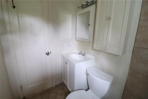 1555 Bevan Road Whitehall PA 15227