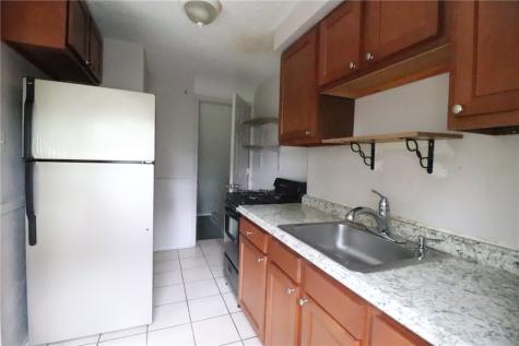 1555 Bevan Road Whitehall PA 15227