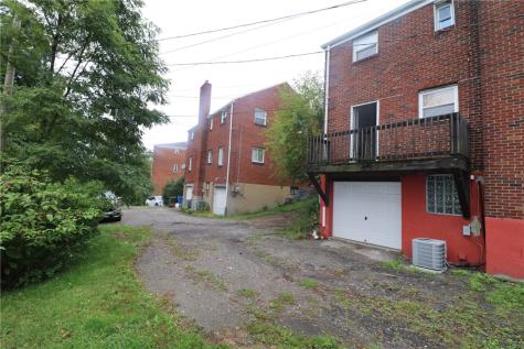 1555 Bevan Road Whitehall PA 15227