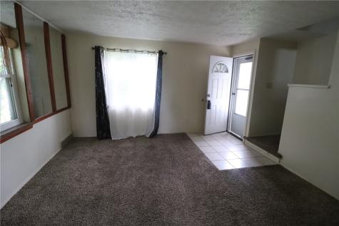 1555 Bevan Road Whitehall PA 15227