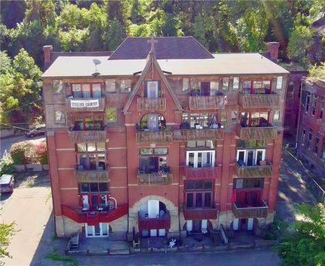 66 Pius Street South Side PA 15203