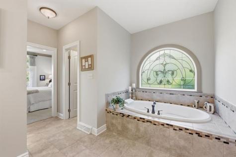 3264 Long Meadow Drive Hampton PA 15101