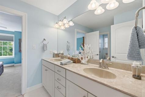 3264 Long Meadow Drive Hampton PA 15101