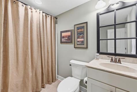 3264 Long Meadow Drive Hampton PA 15101