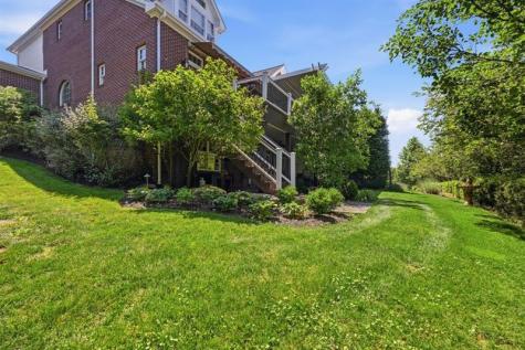 3264 Long Meadow Drive Hampton PA 15101