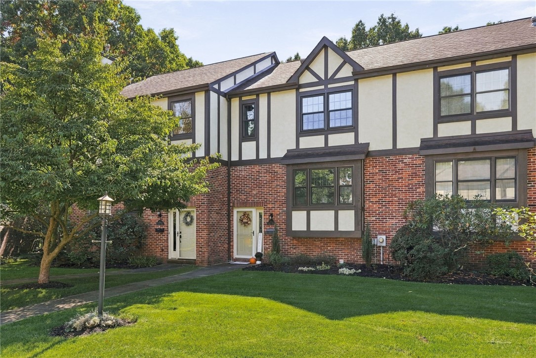 4562 Bucktail Drive Hampton PA 15101