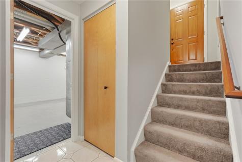 4562 Bucktail Drive Hampton PA 15101