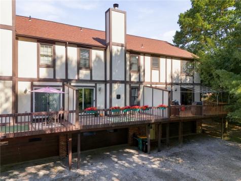 4562 Bucktail Drive Hampton PA 15101