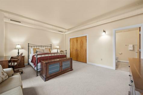 306 4th Avenue Downtown Pgh PA 15222