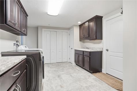 131 Lenox Drive Findlay Township PA 15126