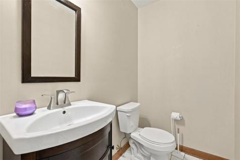 2151 Huntington Court S Franklin Park PA 15090