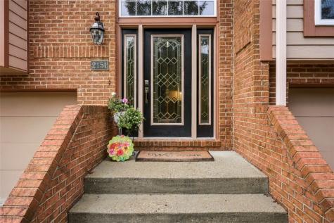 2151 Huntington Court S Franklin Park PA 15090