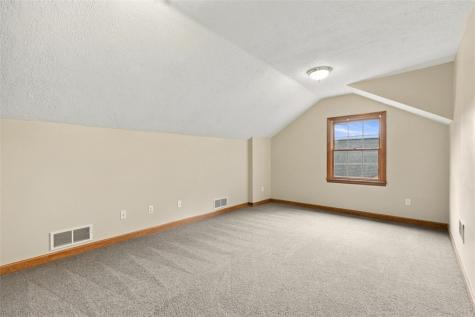 2151 Huntington Court S Franklin Park PA 15090
