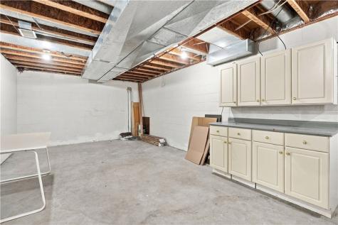 2151 Huntington Court S Franklin Park PA 15090