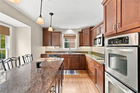 2151 Huntington Court S Franklin Park PA 15090