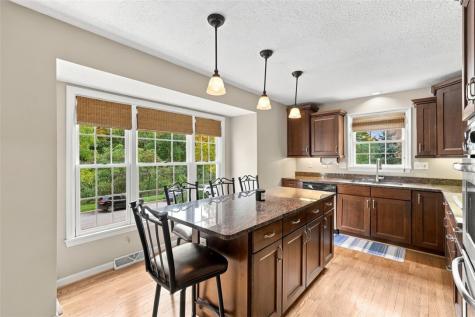 2151 Huntington Court S Franklin Park PA 15090