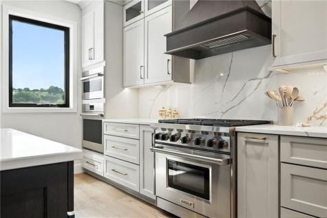143 Miramar Drive O'hara PA 15238
