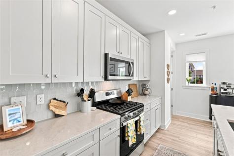 907 Vaughn Lane Cranberry Township PA 16066