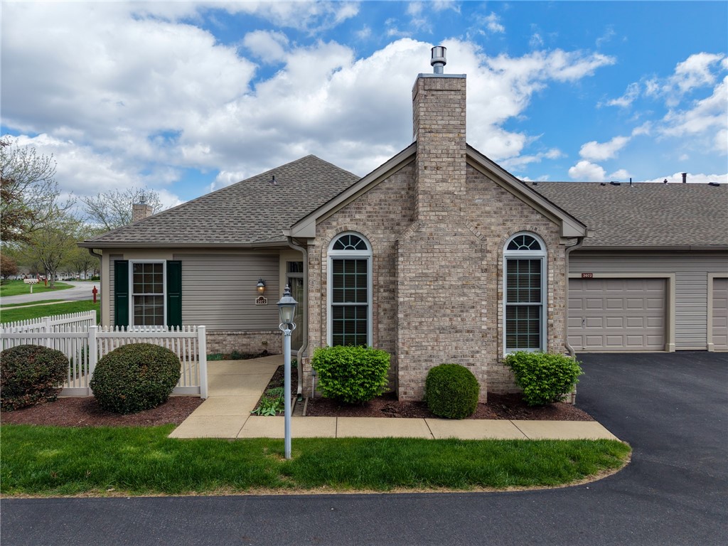 2072 Winchester Court Connoquenessing Township PA 16053