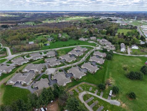 2072 Winchester Court Connoquenessing Township PA 16053