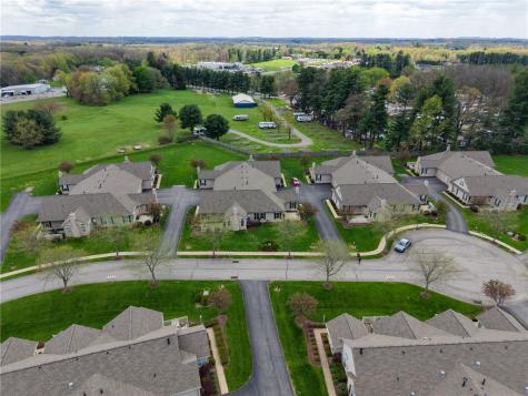 2072 Winchester Court Connoquenessing Township PA 16053