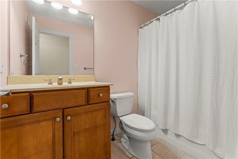 1053 Waterford Ct E North Strabane PA 15317