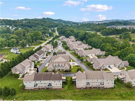 1053 Waterford Ct E North Strabane PA 15317