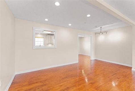 1053 Waterford Ct E North Strabane PA 15317