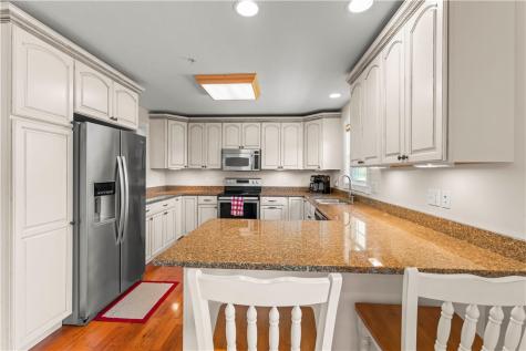 1053 Waterford Ct E North Strabane PA 15317