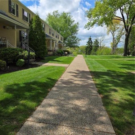 102 Raleigh Court Ross Township PA 15237